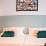 Luxury Singular Apartments Green